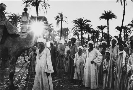 Mario De Biasi (1923 - 2013)  - Un'oasi nel deserto a 300 km da Assuan, 1960s