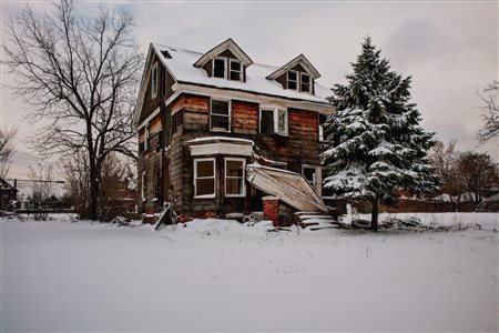 Mauro Guglielminotti (1956)  - American Gothic n°2, dalla serie "Once in Detroit", 2000s