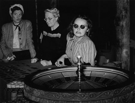 Arthur Rothstein (1915 - 1985)  - Gamblers, Las Vegas Nevada, 1947