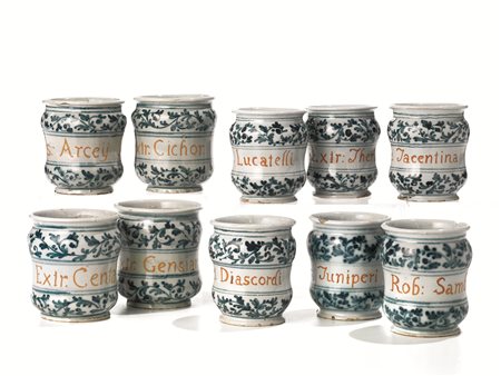 DIECI ALBARELLI, SAVONA, SECOLO XVIIIin maiolica dipinta in monocromia blu di...