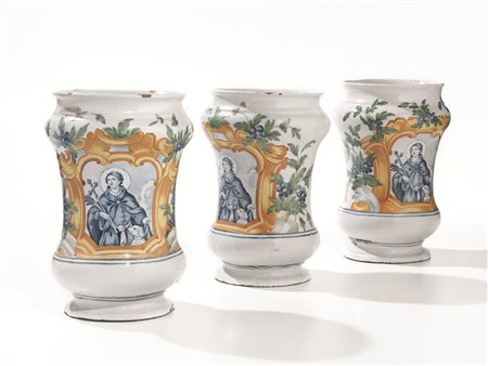 TRE GRANDI ALBARELLI, CASTELLI, MANIFATTURA FUINA, 1780 CIRCAin maiolica...