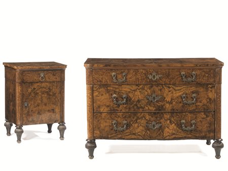 CASSETTONE, ITALIA SETTENTRIONALE, 1830 CIRCA, in radica di noce filettata in...