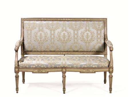 DIVANO, PIEMONTE, ULTIMO QUARTO SECOLO XVIII in legno intagliato, dipinto nei...