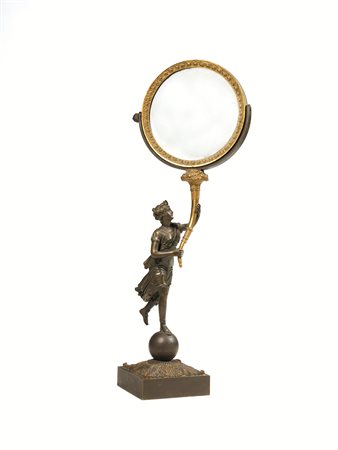 SPECCHIERINA A BILICO, SECOLO XIXin bronzo dorato e brunito, base quadrata su...