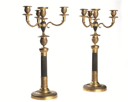 COPPIA DI CANDELABRI, FINE SECOLO XIXfusto a colonna scanalata, base...