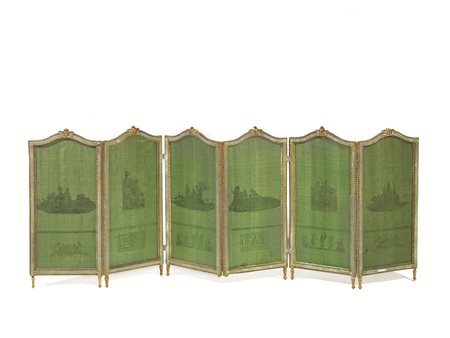 PICCOLO PARAVENTO, SECOLO XIXin legno intagliato dipinto azzurro con bordo a...