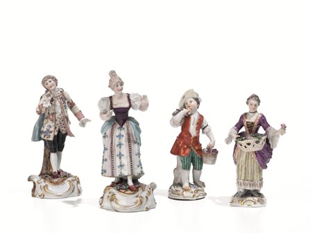 QUATTRO STATUINE, MANIFATTURA DI VIENNA E DI MEISSEN, SECOLO XIX,in...