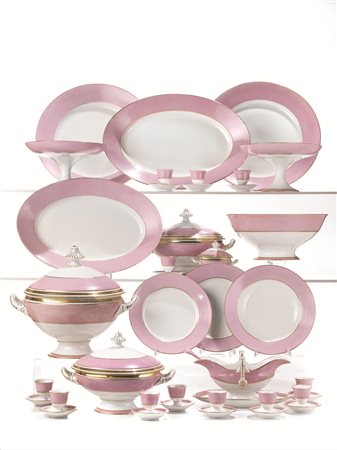 SERVITO DI PIATTI, MANIFATTURA GINORI, SECONDA META' SECOLO XIXin porcellana...