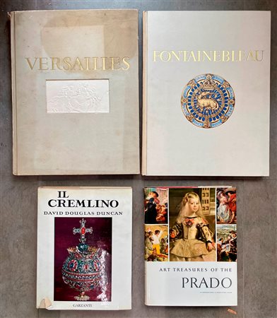 VERSAILLES, FONTAINEBLEAU E MUSEI D'ARTE - Lotto unico di 4 volumi