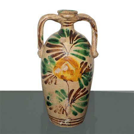 Bummulo in maiolica di Caltagirone dipinto policromo con fiore sul fronte
