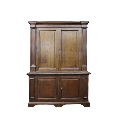 CREDENZA A DOPPIO CORPO