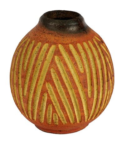 Marcello Fantoni, Vaso arancio/giallo. 1960 ca. Ceramica arancione con...