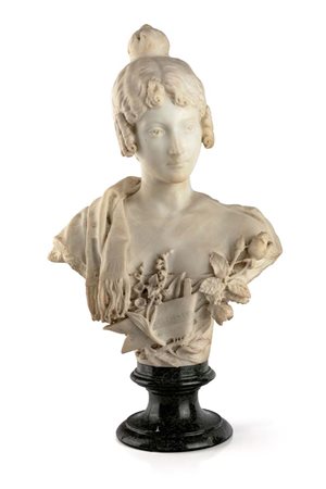 Scultore del XIX secolo Busto di giovinetta in marmo bianco caratterizzata da...