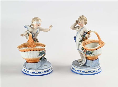 Coppia di sculture in porcellana policroma, Regia Manifattura di Porcellane...