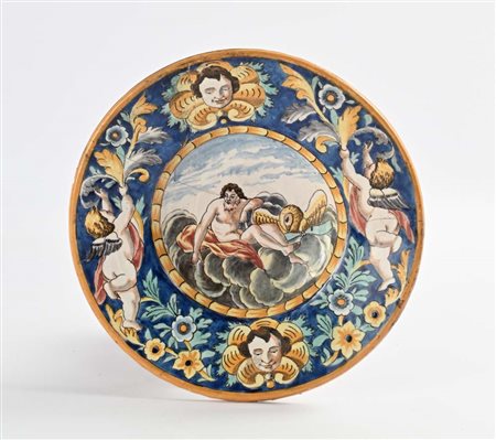 Piatto fondo in maiolica policroma, XX secolo diametro cm 25 decorato nel...