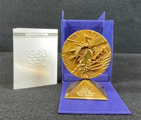 Arnaldo Pomodoro "Medaglia per Autostrada Milano Serravalle Ponte Chiasso" 1990