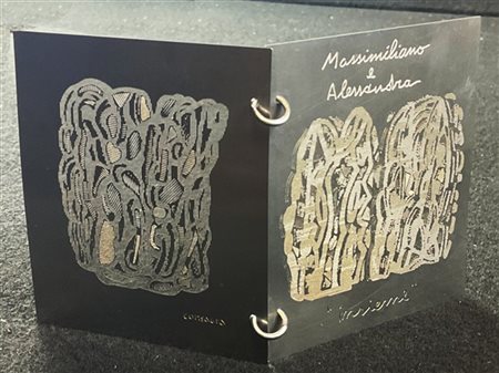 Pietro Consagra "Libro in acciaio" 1997
acciaio inox forato
8,5 x 7 x 0,01 cm (m