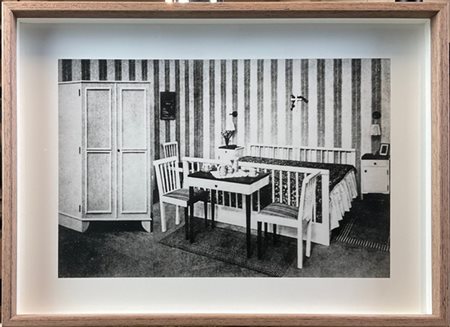 STÉPHANIE NAVA "La remontée du fond vers la surface (Vienne rouge) n. 1" 2016
st