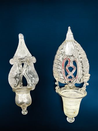 Manifattura veneziana, secolo XIX. Due acquasantiere in vetro soffiato (h max c