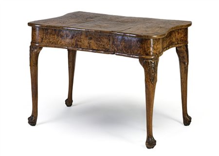 Tavolo da parete in noce lastronato in radica e filettato con piano sagomato e