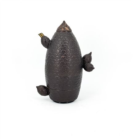 Samovar laccato in forma di pigna con coperchio. Giappone, secolo XX (h. cm 26)