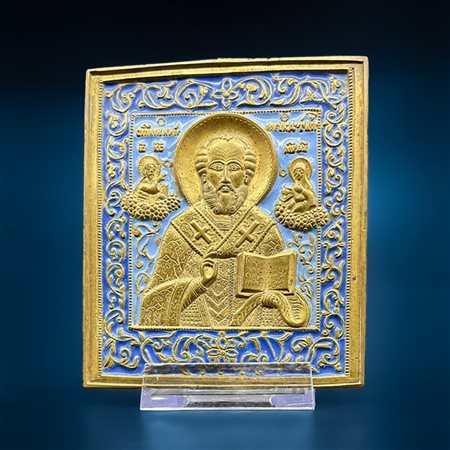Arte russa, secolo XIX. Piccola icona da viaggio in ottone e smalti raffigurant