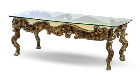 Tavolino da salotto in legno intagliato e argentato a volute contrapposte fiori