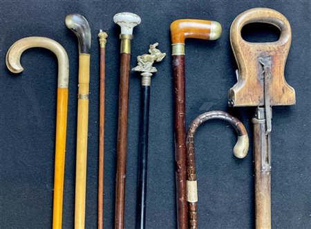 Arte del secolo XIX-XX. Lotto composto da otto diversi bastoni da passeggio di