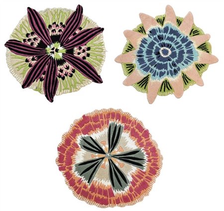 MISSONI. Tre tappeti sagomati in lana e fibra vegetale di recente manifattura r