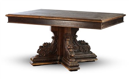 Tavolo da pranzo di forma rettangolare in legno intagliato, sostegno sagomato c