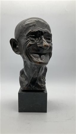 Ignoto del secolo XIX

"Volto virile" 
scultura in bronzo (cm 30) su base in ma