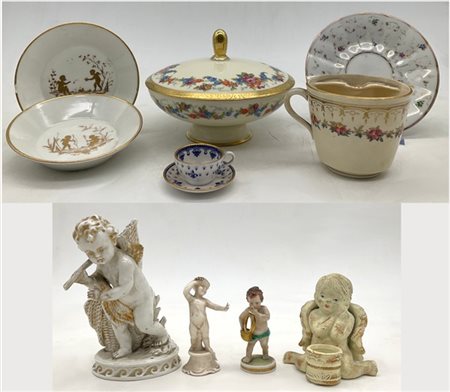 Manifatture diverse. Lotto composto da tre diversi piattini in porcellana con p