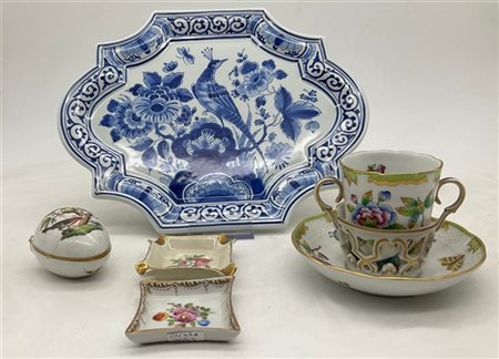 Manifatture di Herend. Lotto composto da una tazza trembleuse con piattino e un