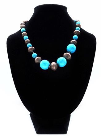 Collana sfere con paste di turchese e argento basso