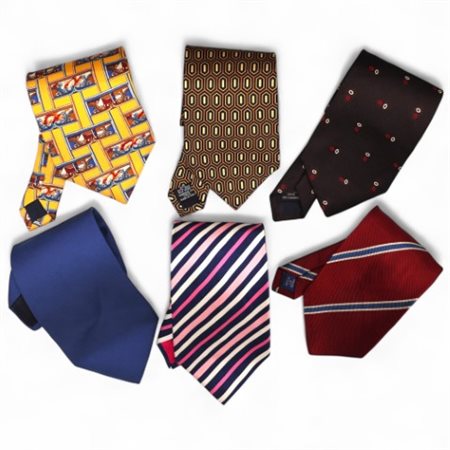 Lotto di sei cravette