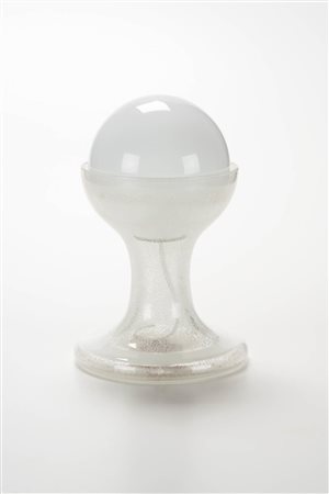 Carlo Nason Lampada da tavolo, anni ’70;Vetro opalino e vetro soffiato, h. 27 cm