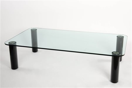 Zanotta (zugeschrieben/attribuito) Couchtisch;Piano in cristallo, gambe in...