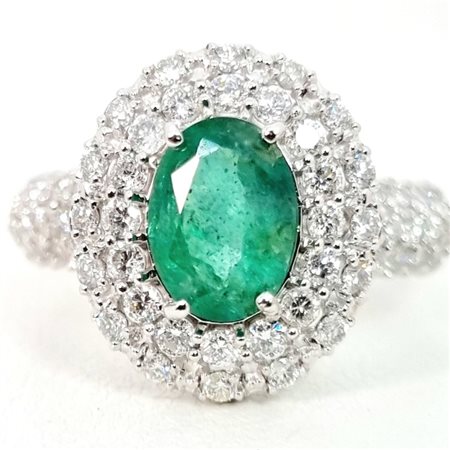 Anello in oro 18 kt con smeraldo e diamanti