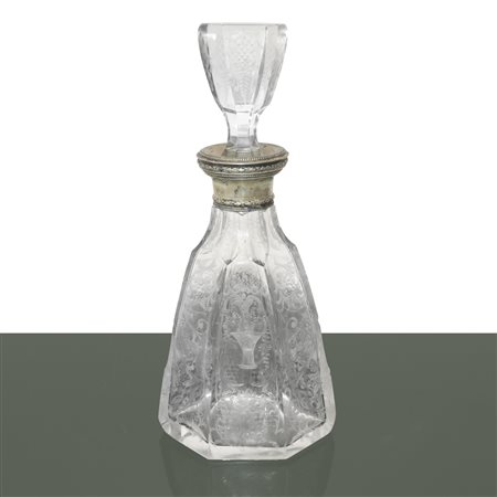 Bottiglia in cristallo decorato con fiori e bordo in argento 800