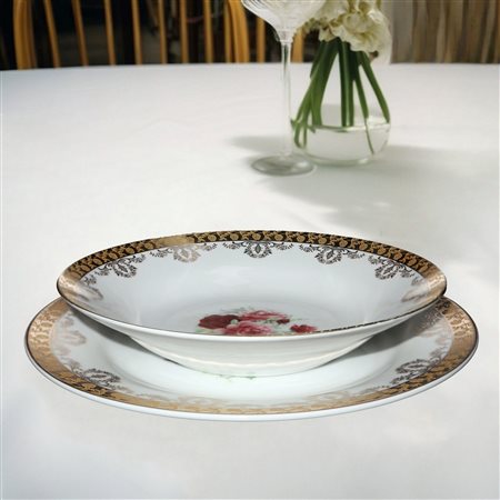 Artistic Porcelain Royal  International - Completissimo Servizio di piatti, tè e caffè da 12 in porcellana bianca con decori floreali di rose al centro e bordo dorato decorato a festoni