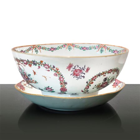 Piatto e zuppiera con raffigurazione di cornucopia, 18th Century