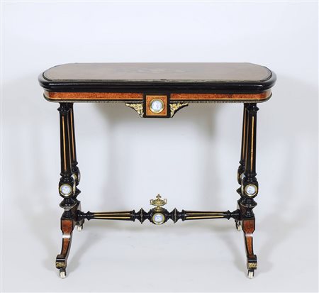 TAVOLINO DA GIOCO A LIBRO IMPIALLACCIATO IN RADICA E IN LEGNO EBANIZZATO...