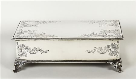 CALAMAIO IN ARGENTO Londra, Robert Hennel, 1850 cesellato con volute e...