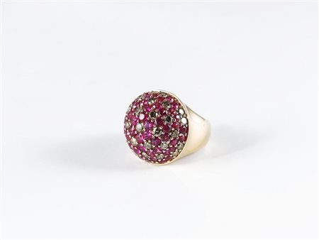 ANELLO IN ORO ROSA, DIAMANTI BROWN E RUBINI gr 14,3 BROWN DIAMONDS AND RUBIES...