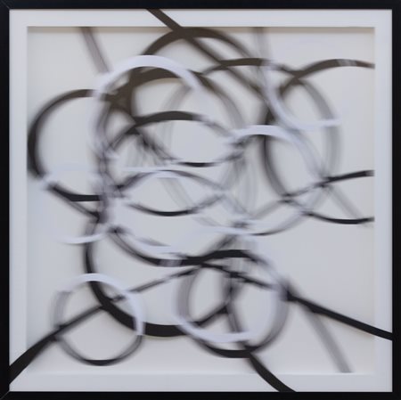 JAMES FIERAMOSCA Espansione circolare in bianco-nero, 2005