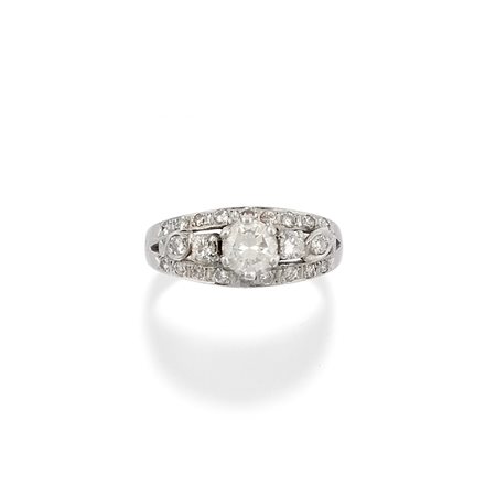 Anello con diamanti  in oro bianco 18k