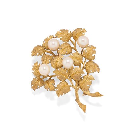 Spilla con perle  in oro giallo 18k