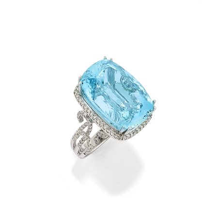 Anello con acquamarina e diamanti in oro bianco 18k