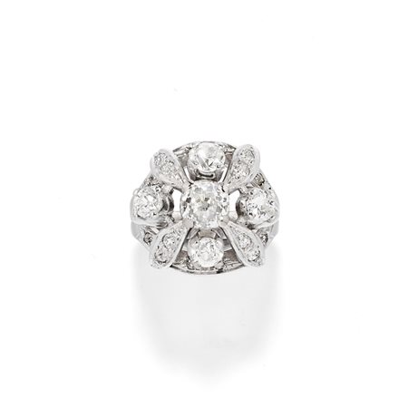 Anello con diamanti in oro bianco 18k