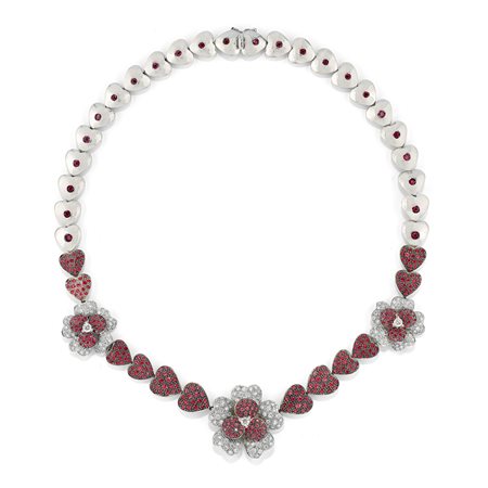 Collana con rubini in oro bianco e brunito 18k